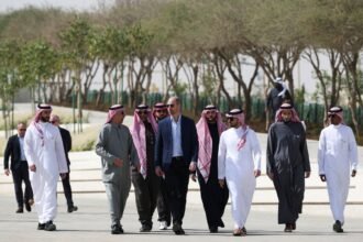 Britains-Prince-William-makes-first-official-visit-to-Saudi-Arabia-57indk5v