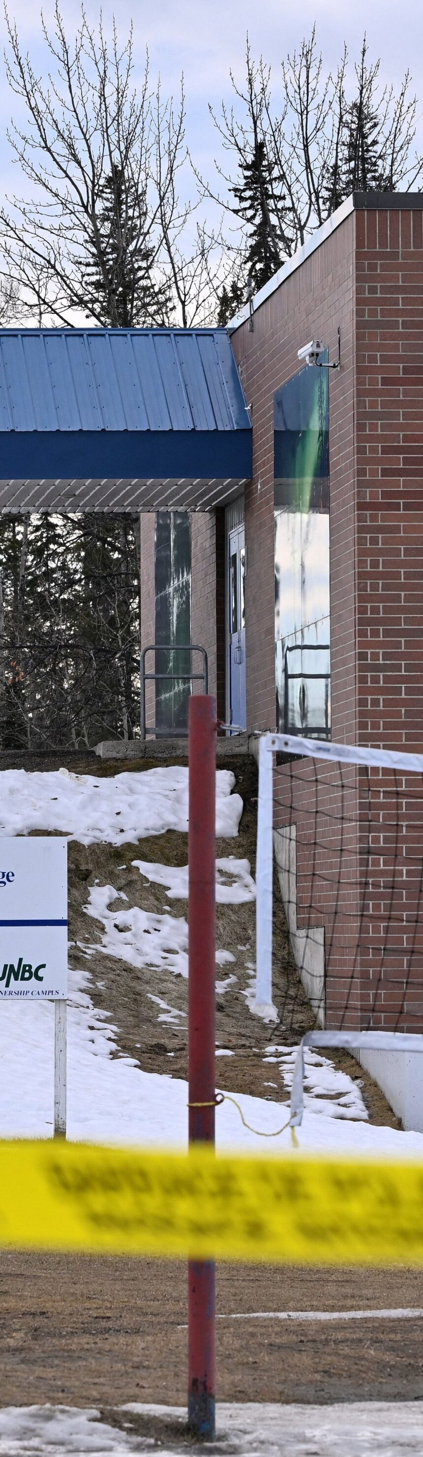 DBCB4RWW3ZFILMHFFC4MGXFWW4-1