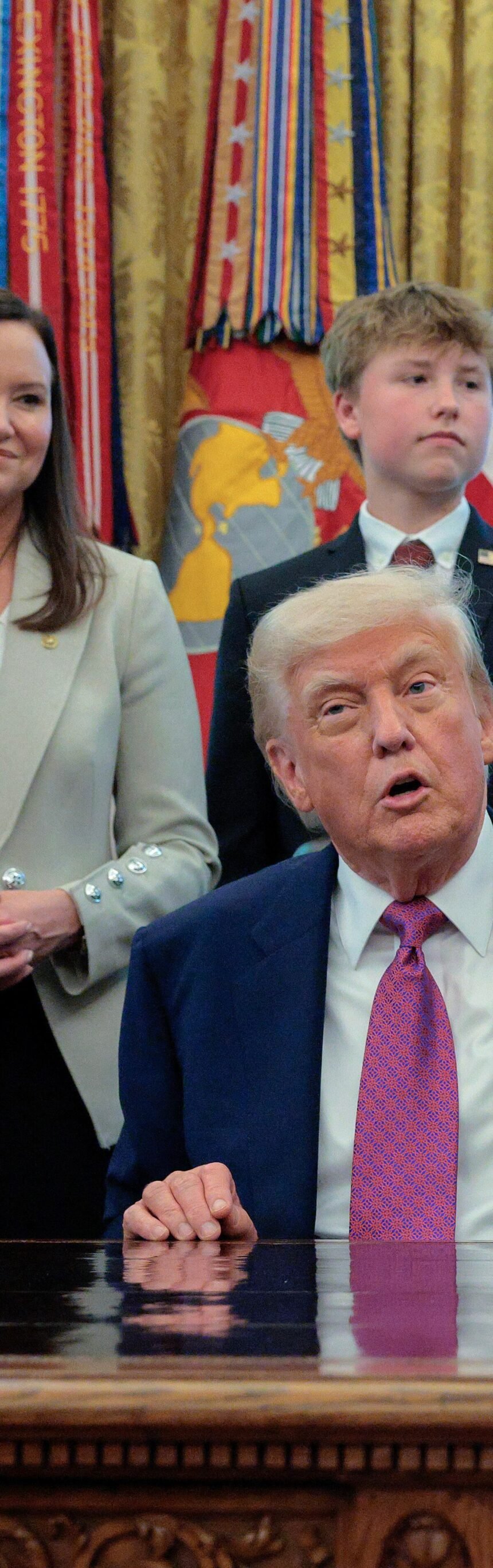 YLQB2AJ5GZCXBKTT33FHYWKM2M