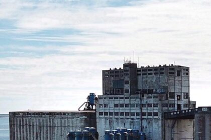 YXOZM7H4RZBUTCQZFC465QG6WE