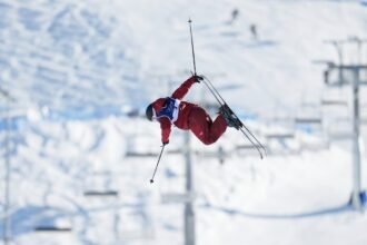 dc0a068907797afa52830163d3e9f7bba71b38eb91cf55f13ce8626c3fc911d6_bdf4dd