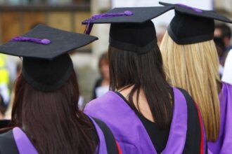 ef6a7500-1249-11f1-8b22-397efaf8a324-12