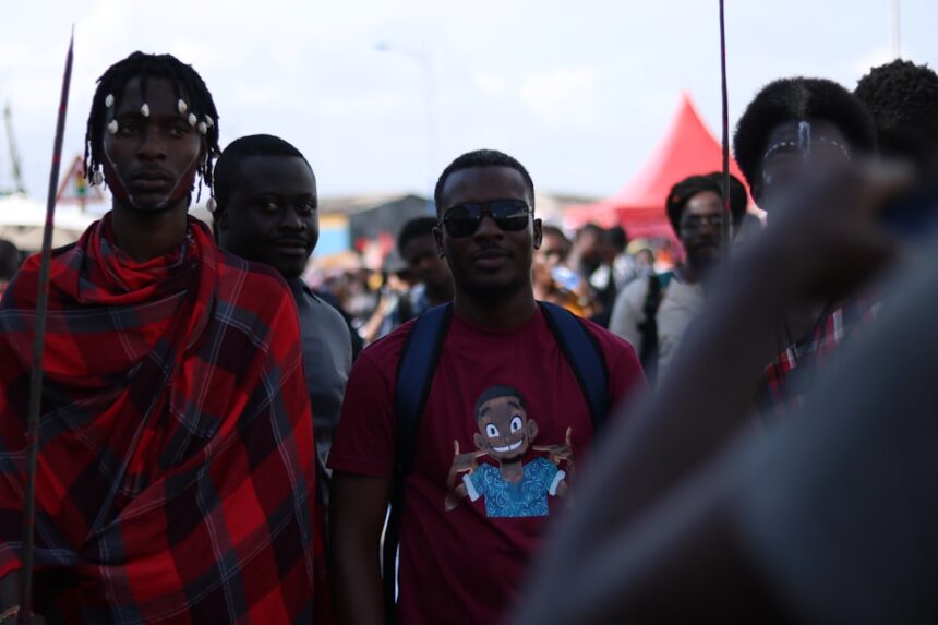 photo-1542032352628-2afb10c773ed