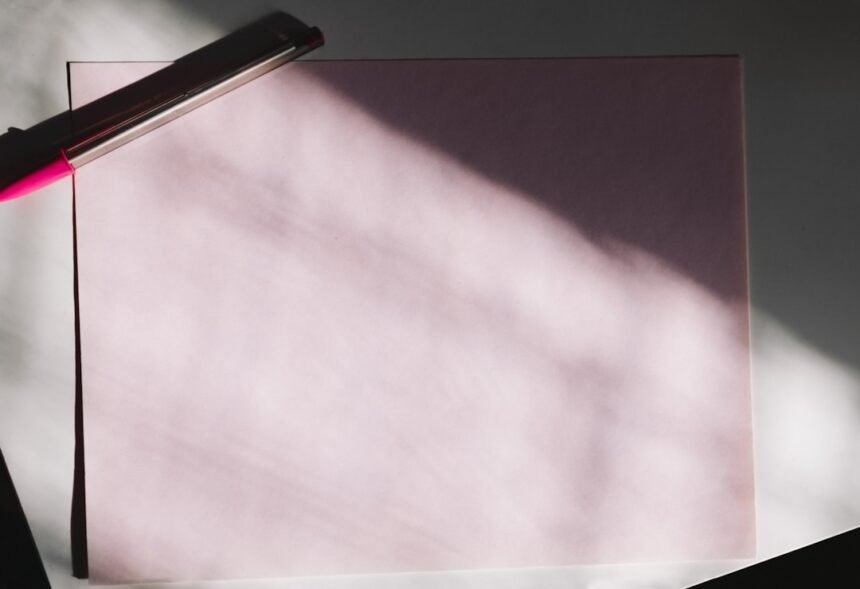 photo-1548779472-50319acdc2d5