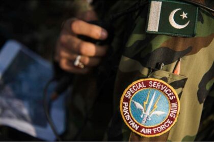 photo-1551466673-2fcf8f51ba09