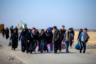 photo-1559734591-ff137bd4920e