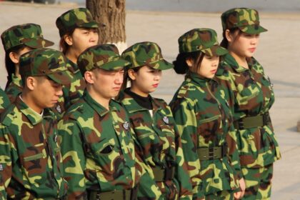 photo-1561449805-b12504b2bd9e