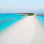 photo-1574768751112-6223172ef994