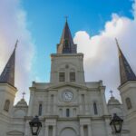 photo-1591162690070-22d78cdde63b