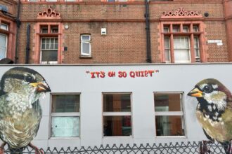 photo-1612965110642-3c80ef3b3256