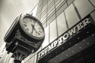 photo-1616186158692-ed731dbd6a44