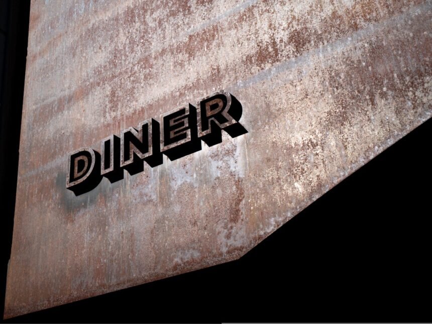 photo-1623658421959-95610bd2a4d9