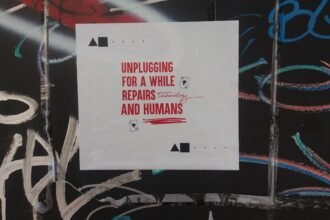 photo-1627373766024-d6d4a0528a47