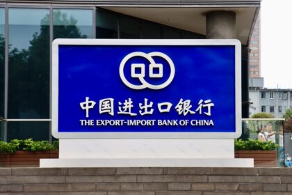 photo-1663486767166-d4b3c6509a1b-1