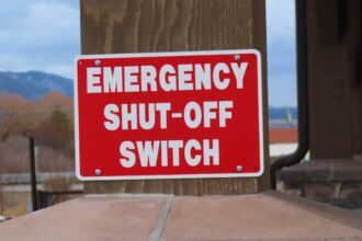 photo-1700604805292-1babf3b274d4