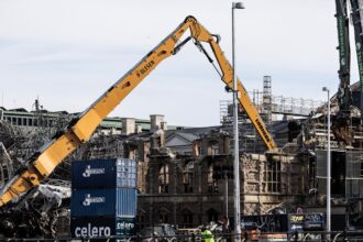 photo-1713802343665-011ba92cb5ea