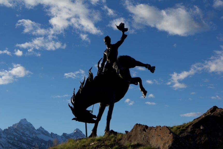 photo-1715403427665-2e03674239b0