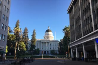 photo-1718662511360-d25491f089c3