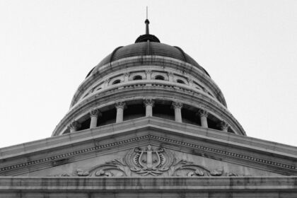 photo-1719419055841-b80360dcae1e