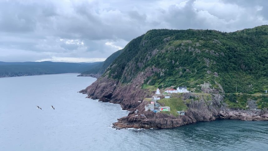 photo-1725372885697-83d291631dde