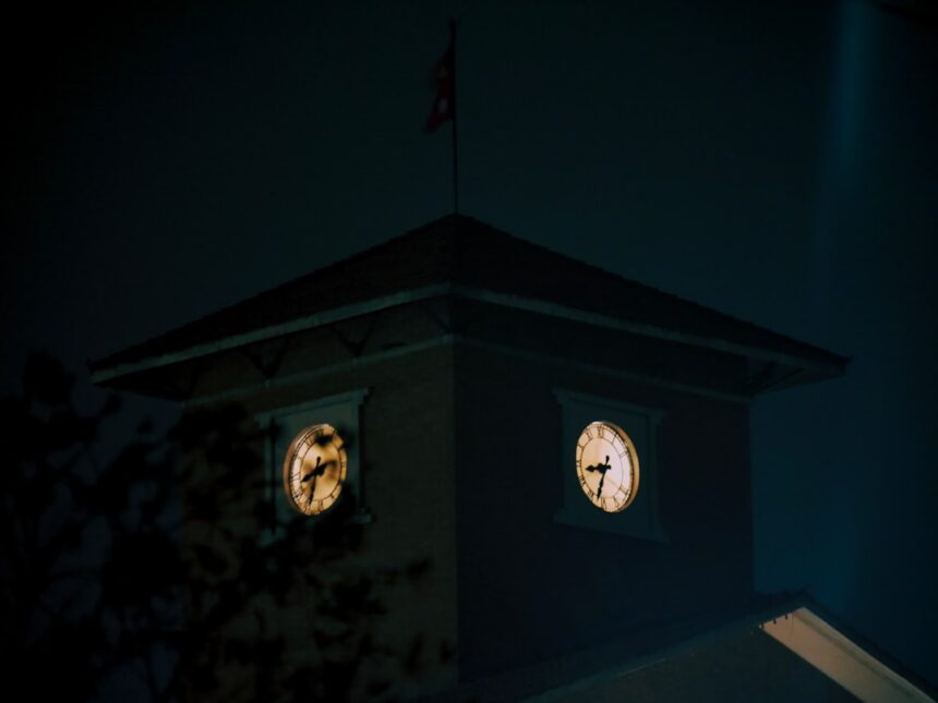 photo-1744877255180-b1380b035939