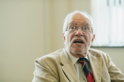 photo-1750853753878-a3635d19e41b