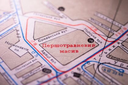 photo-1754299394817-ff347e940645