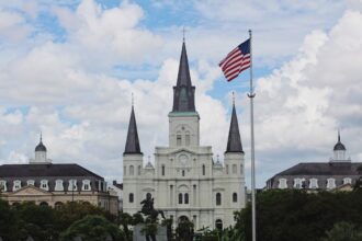 photo-1759015397237-884f7314bf06