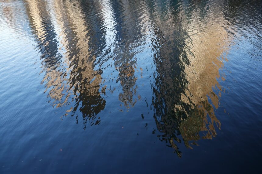 photo-1764981967820-bc47c6caad5e