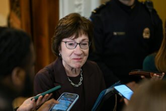 pol-susan-collins-hfo-jlht-mediumSquareAt3X