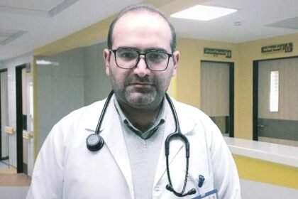 skynews-iran-protests-doctors_7148938