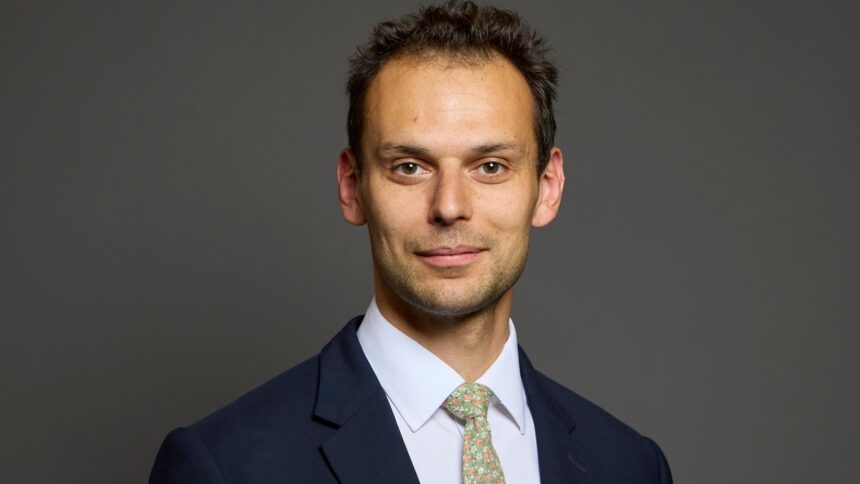 skynews-josh-simons-cabinet-office_7174581