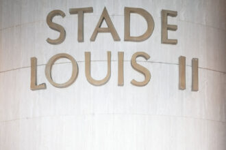 00biz-nike-ceo-02-bvfl-mediumSquareAt3X-1