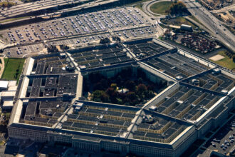 01trump-news-pentagon-press-01-whjm-mediumSquareAt3X-1