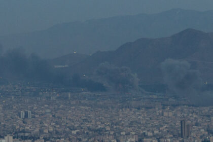 04iran-live-promo-gpwk-mediumSquareAt3X-3