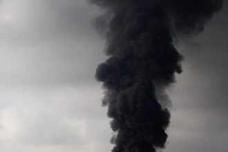 05biz-iran-oil-econ-hkzl-mediumSquareAt3X