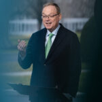 06biz-jobs-report-trump-econ-hassett-ljch-mediumSquareAt3X-12