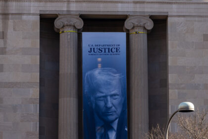 06dc-lawfirms1-hbjz-mediumSquareAt3X