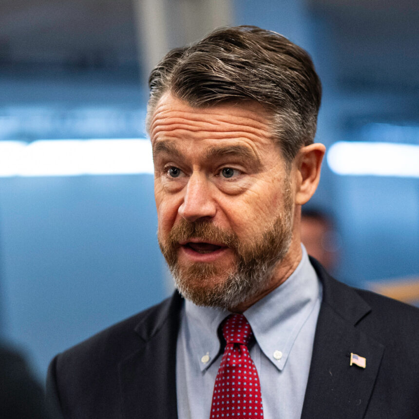 06dc-young-pcmq-mediumSquareAt3X-2