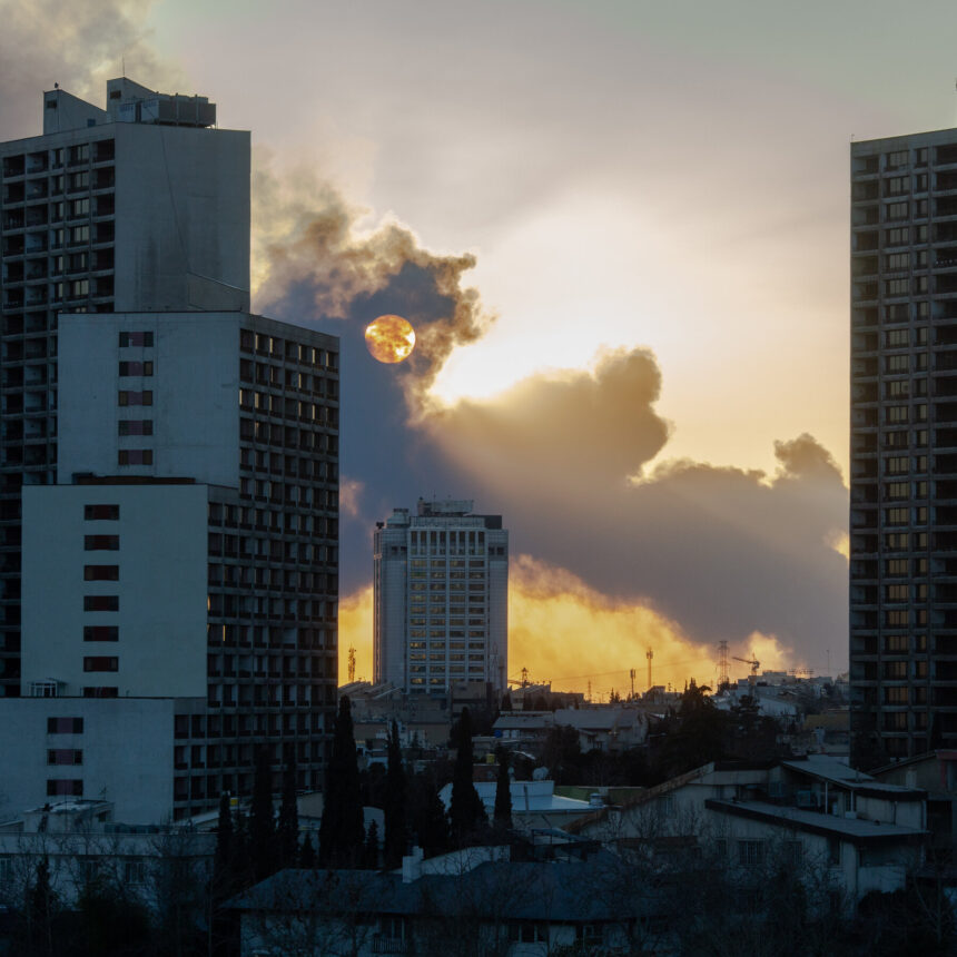 07DC-IRAN-WAR-01-cpwf-mediumSquareAt3X-12