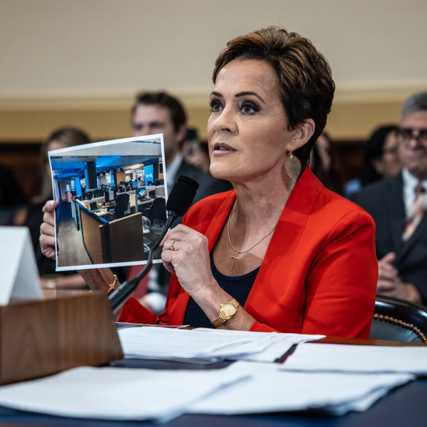 07dc-voa-kmgz-mediumSquareAt3X-2