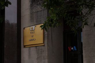 07dc-voa-zgjm-mediumSquareAt3X-1