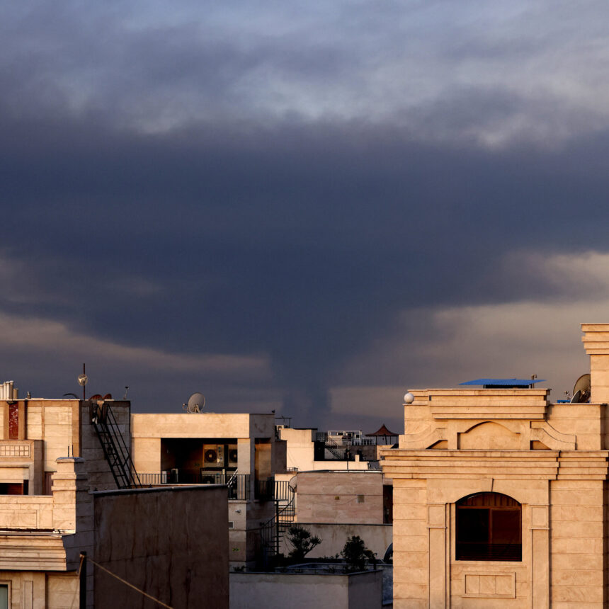 07iran-carousel-qvmc-mediumSquareAt3X