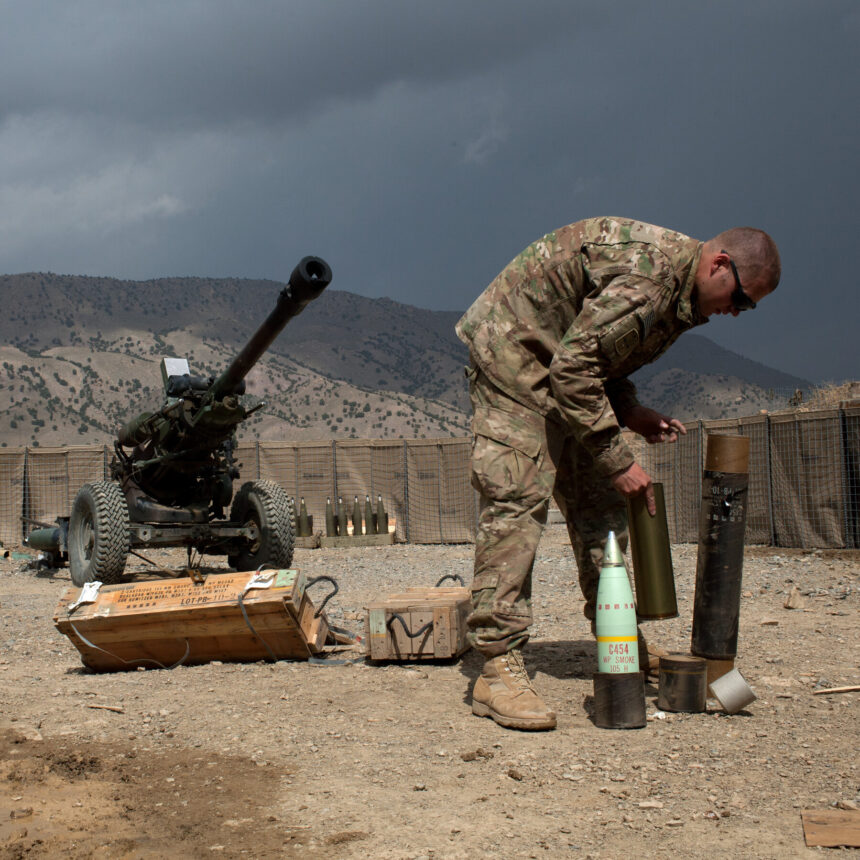 08CLI-BAYER-WEAPONS-jbpg-mediumSquareAt3X-v2-18