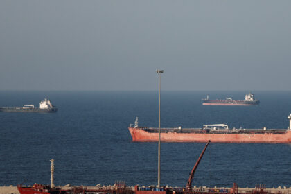 08biz-iran-tankers-zqbp-mediumSquareAt3X