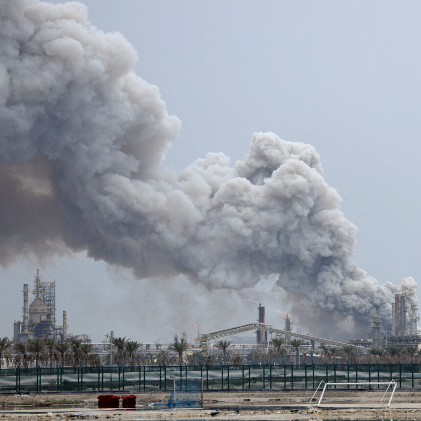 09biz-oil-reserves-zlgb-mediumSquareAt3X-2