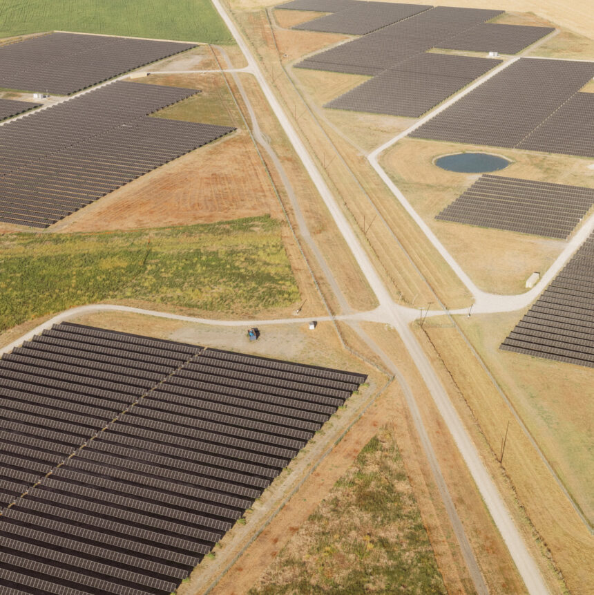 10biz-solar-trump-pzbl-mediumSquareAt3X