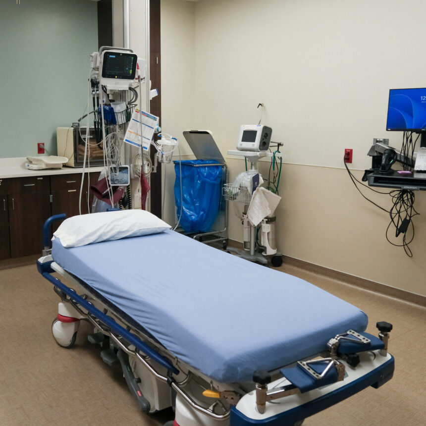 11HS-GALLUP-HEALTH-COSTS-bzpv-mediumSquareAt3X