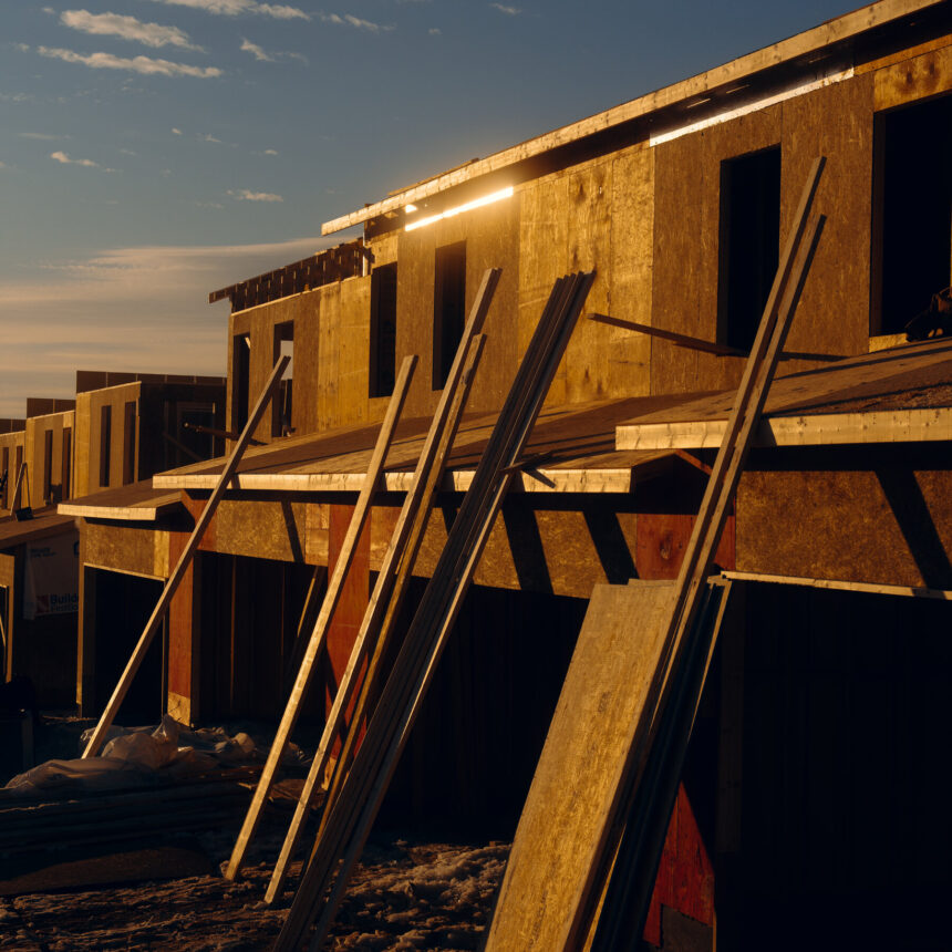 12DC-CONG-HOUSING-hbpf-mediumSquareAt3X