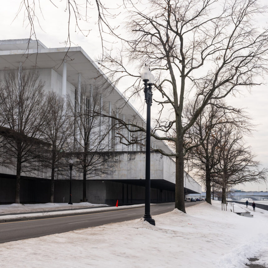 15dc-trump-kennedycenter-wzhg-mediumSquareAt3X-8
